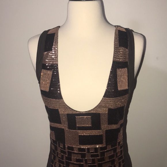 Brown tank top with bronze and brown sequence - Picture 2 of 6